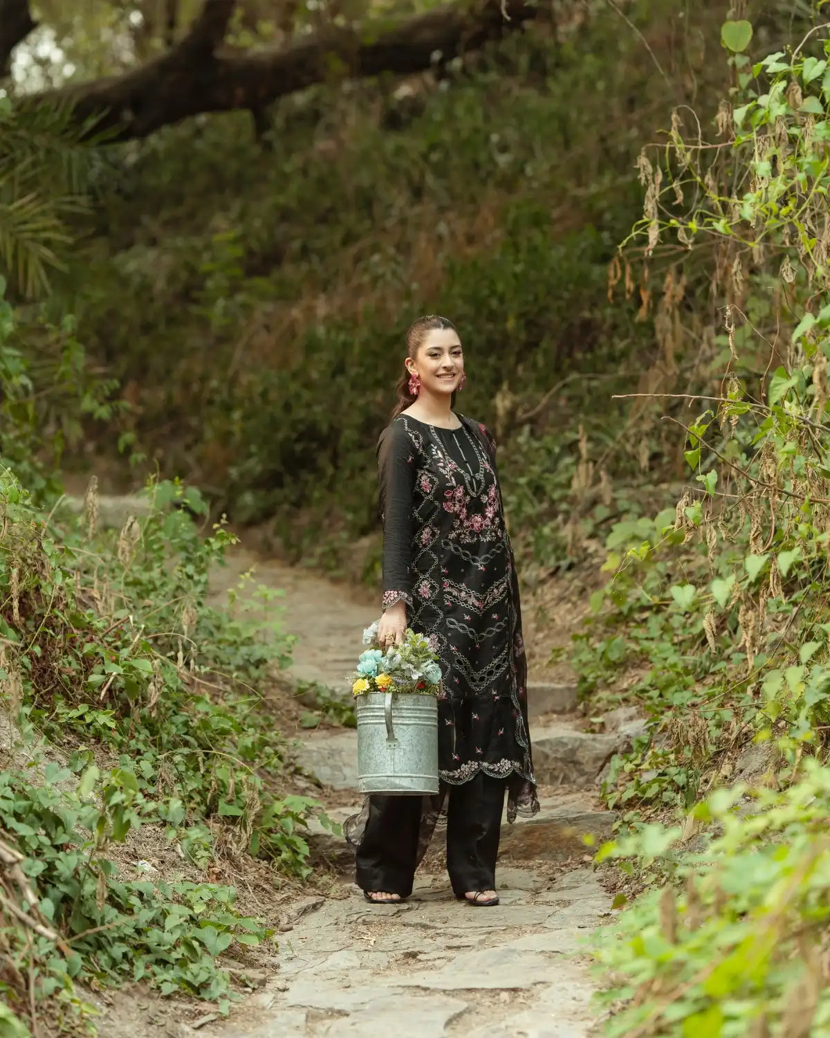 GP-LW-008 – Stitched 3 Piece Embroidered Lawn Suit with Digital Printed Dupatta