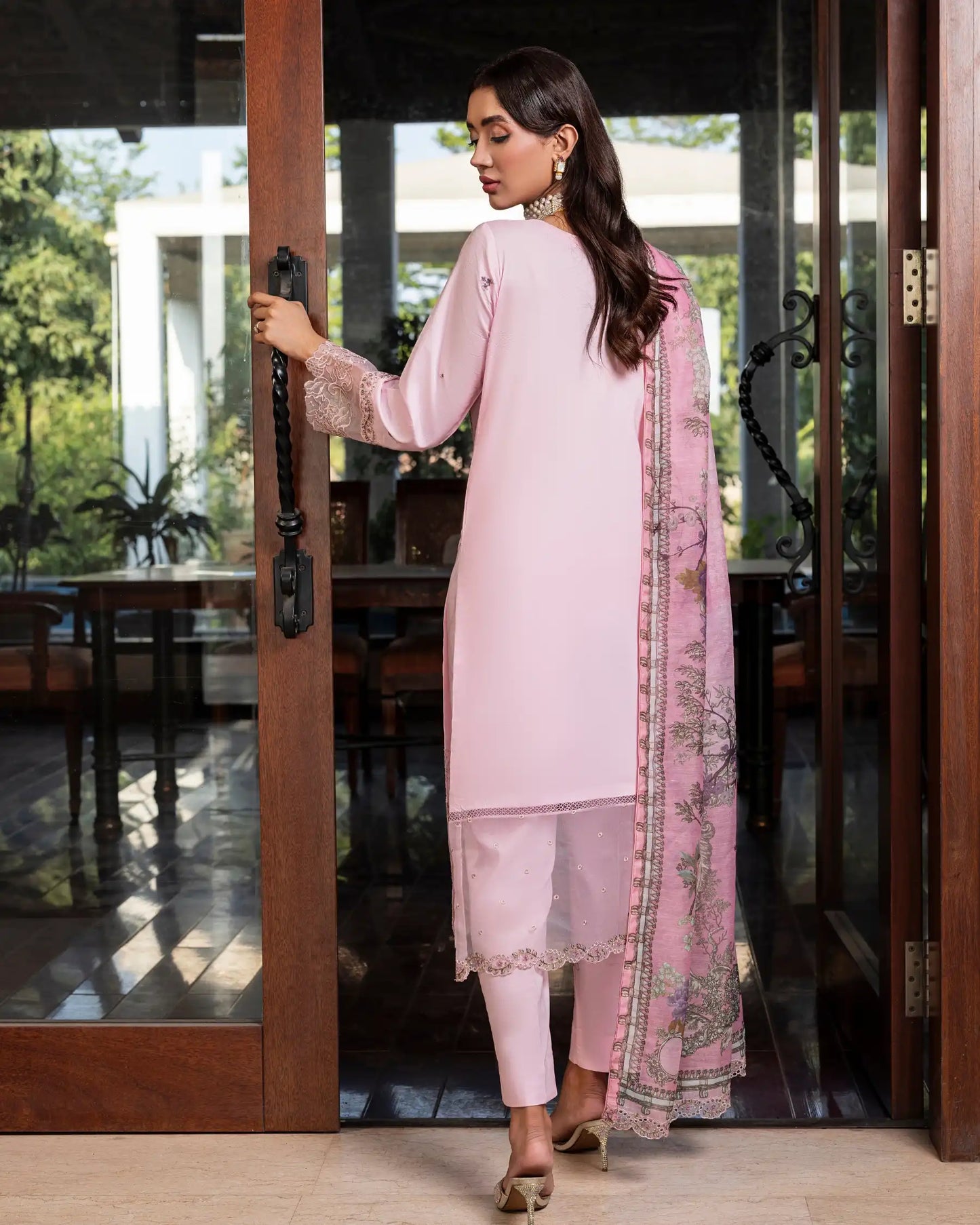 GP-LW-004 – Stitched 3-Piece Embroidered Lawn Suit with Digital Printed Dupatta