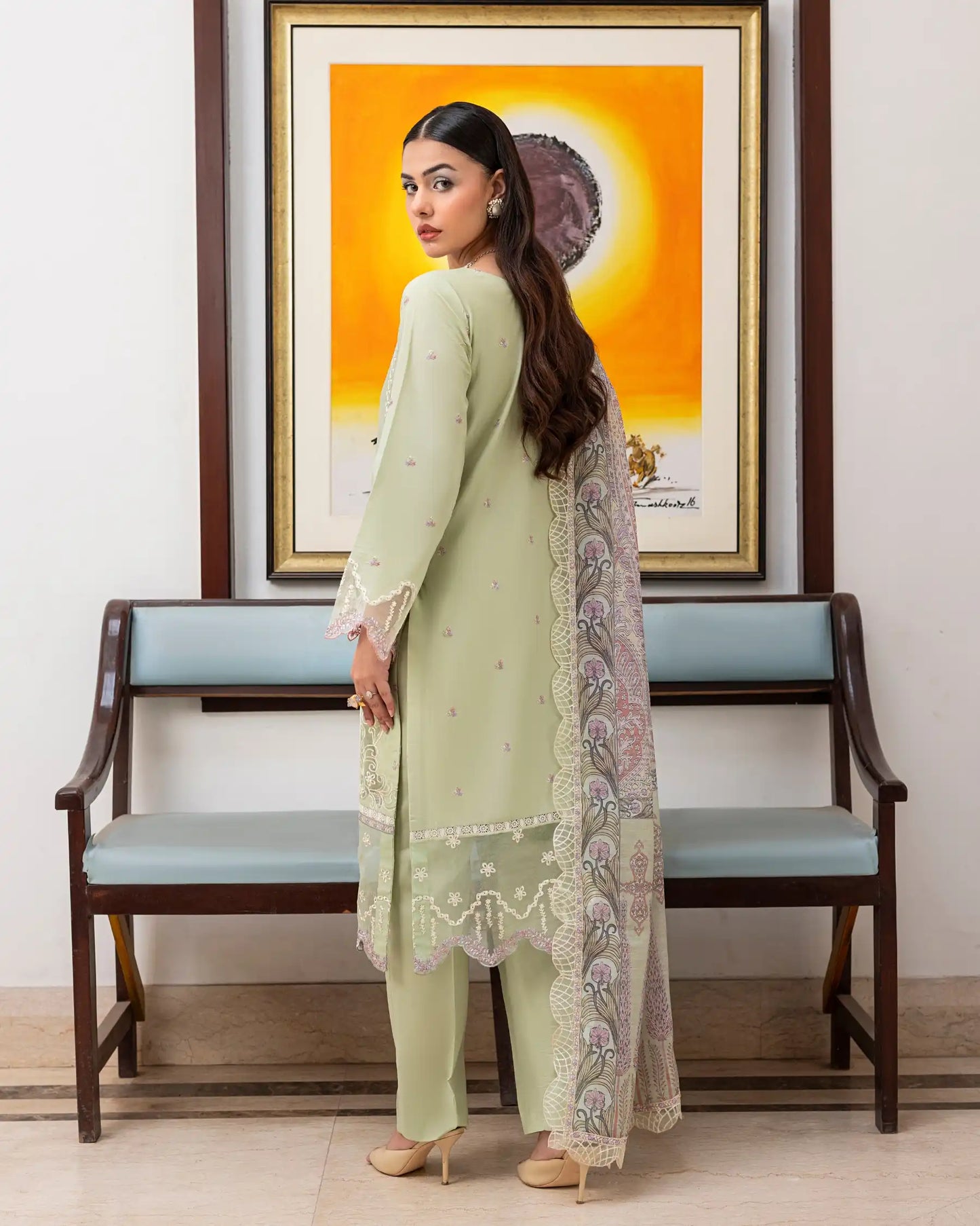 GP-LW-006 – Stitched 3-Piece Embroidered Lawn Suit with Digital Printed Dupatta